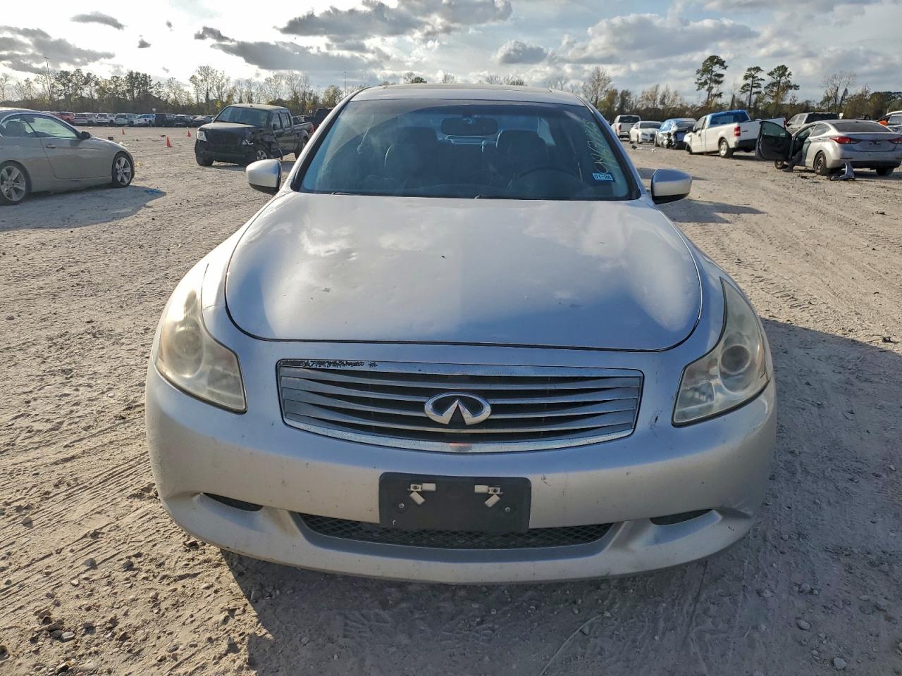 2009 INFINITI G37 BASE photo 5