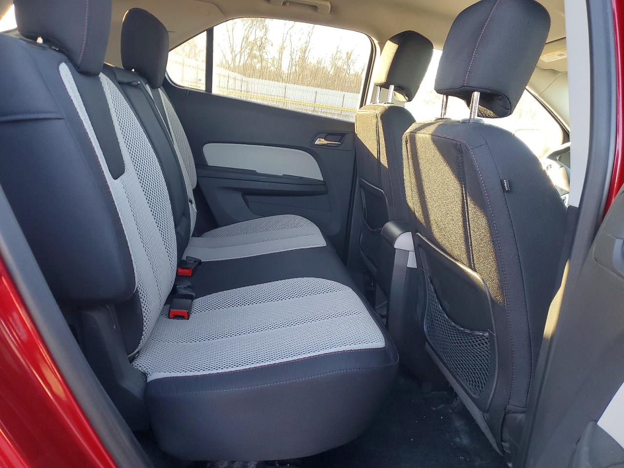 2015 CHEVROLET EQUINOX LT photo 11