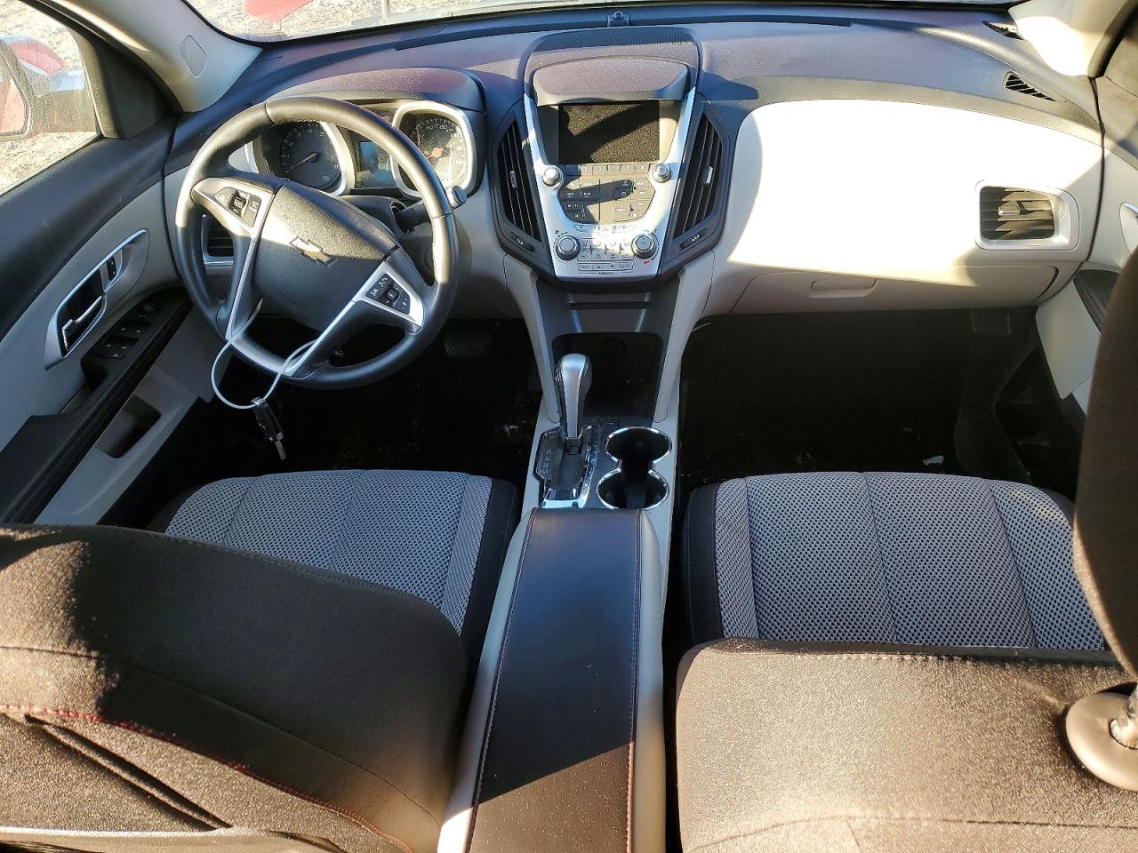 2015 CHEVROLET EQUINOX LT photo 8