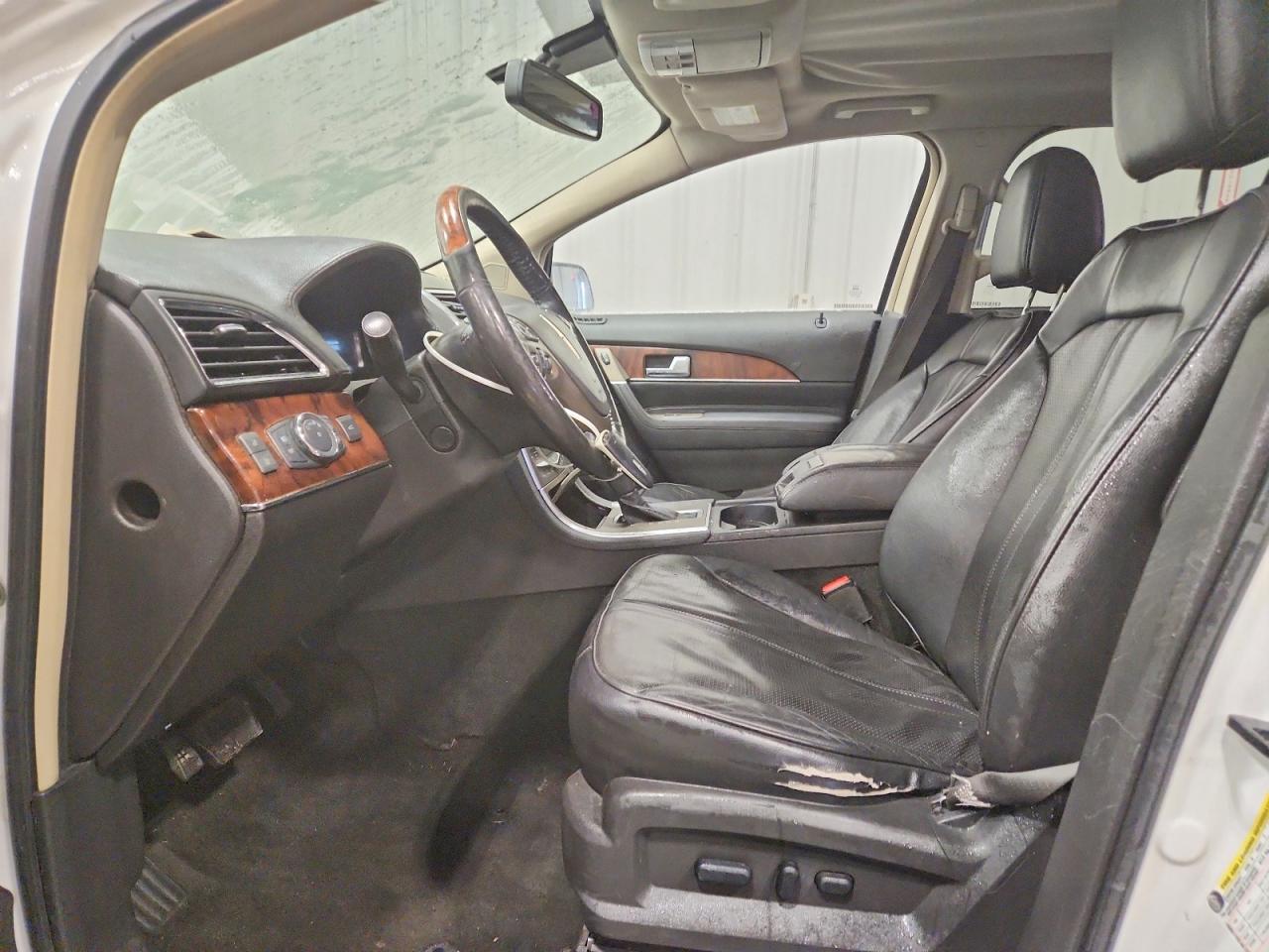 2011 LINCOLN MKX photo 7