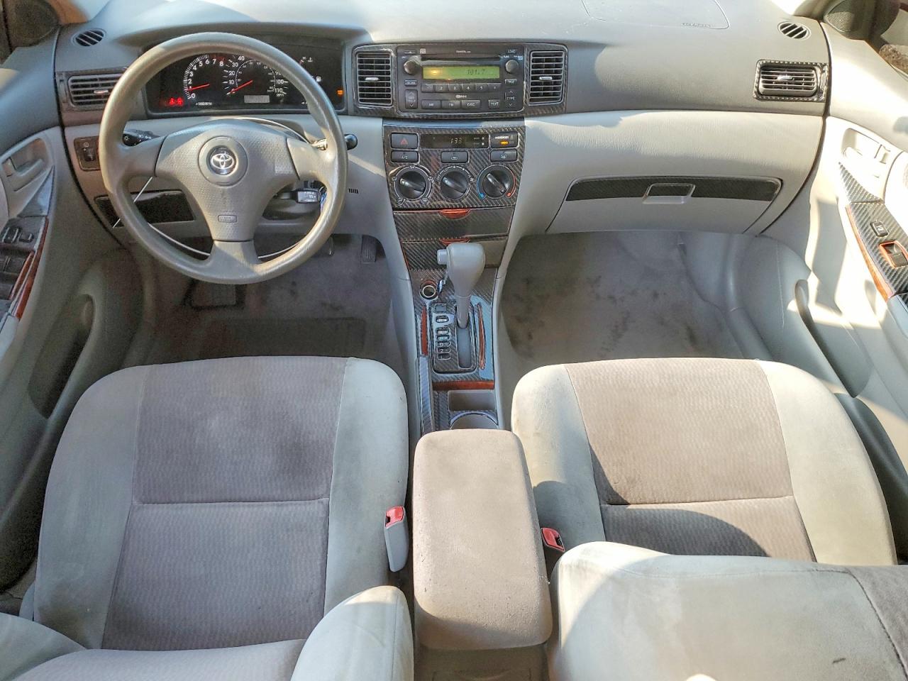 2007 TOYOTA COROLLA CE photo 8