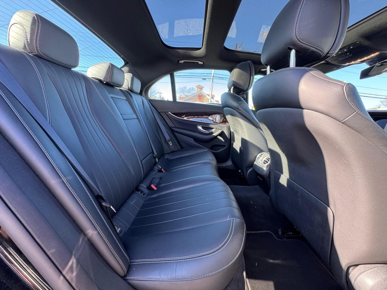 2022 MERCEDES-BENZ E 350 4MATIC photo 6