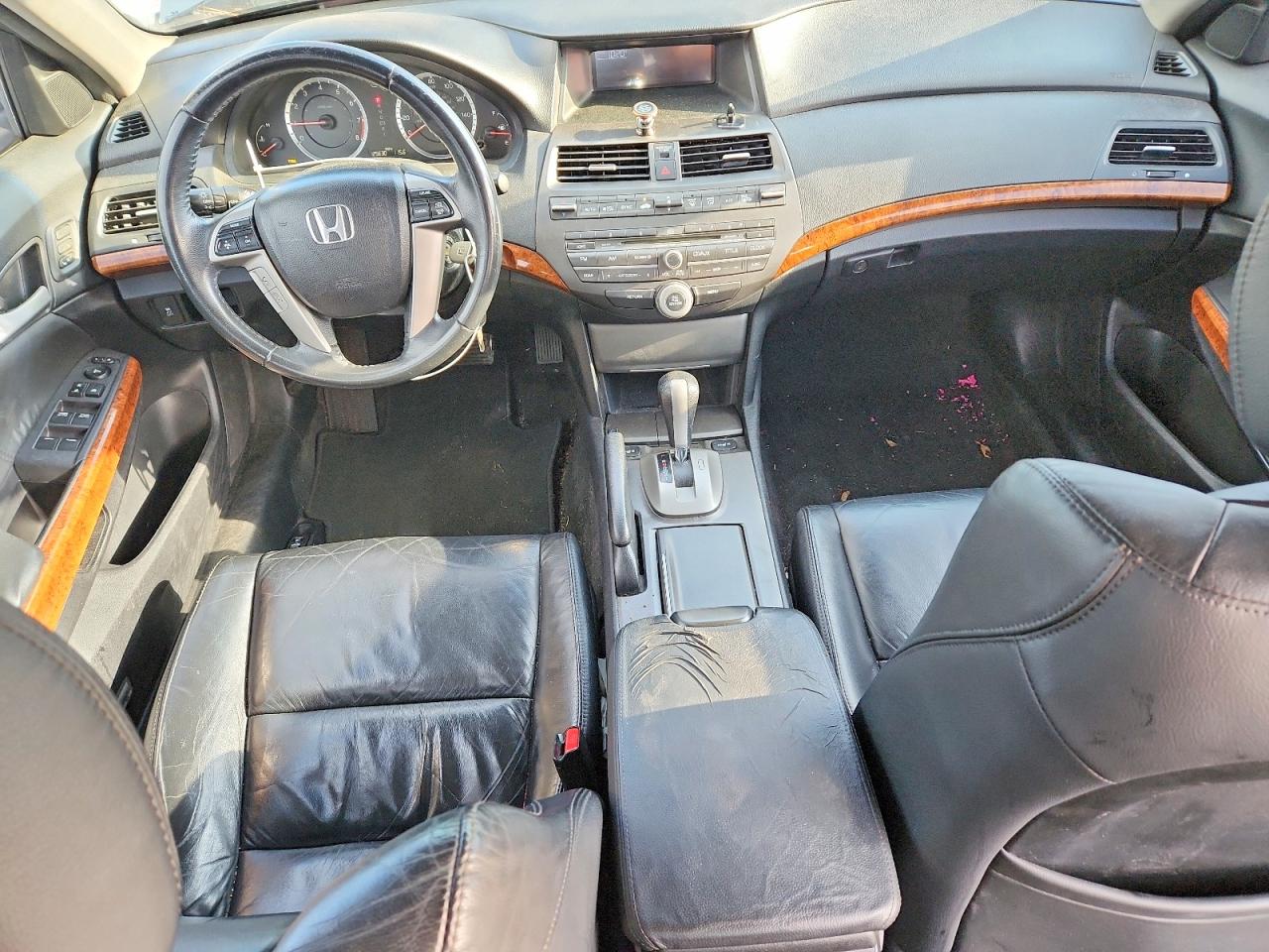 2011 HONDA ACCORD EXL photo 8