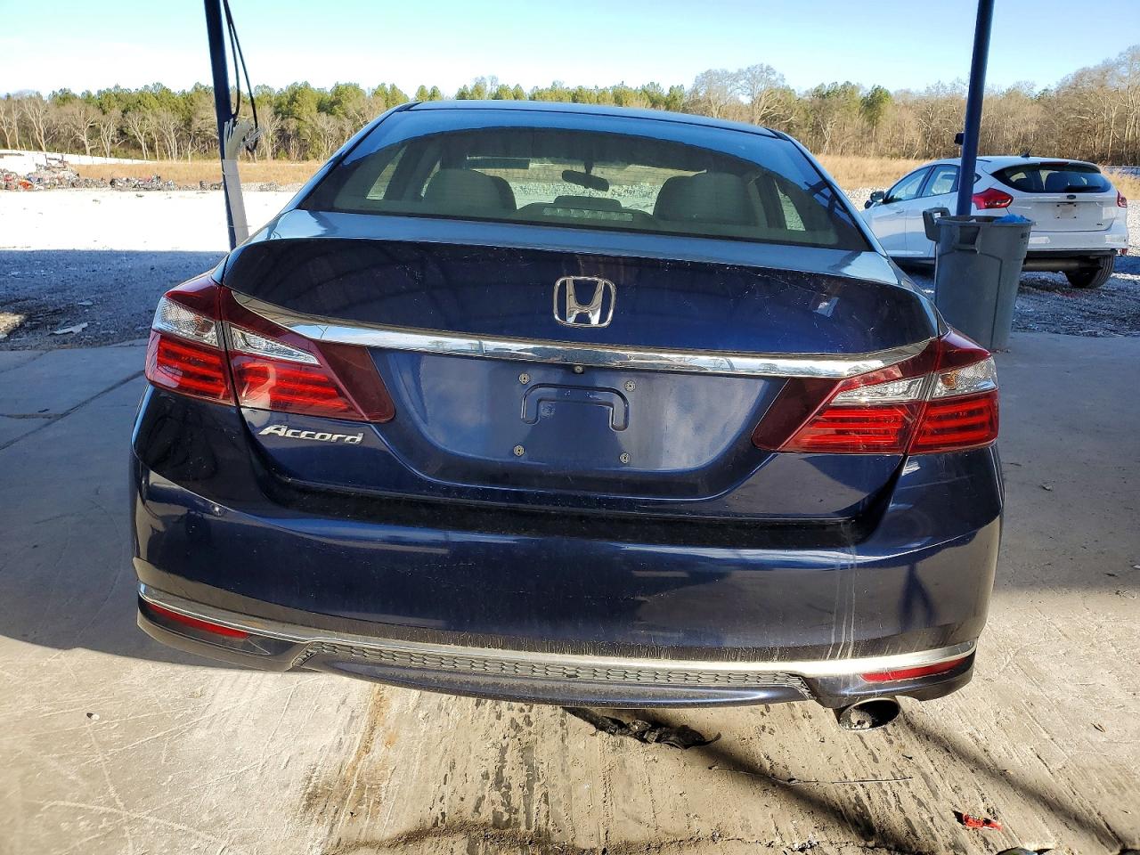 2016 HONDA ACCORD LX photo 6