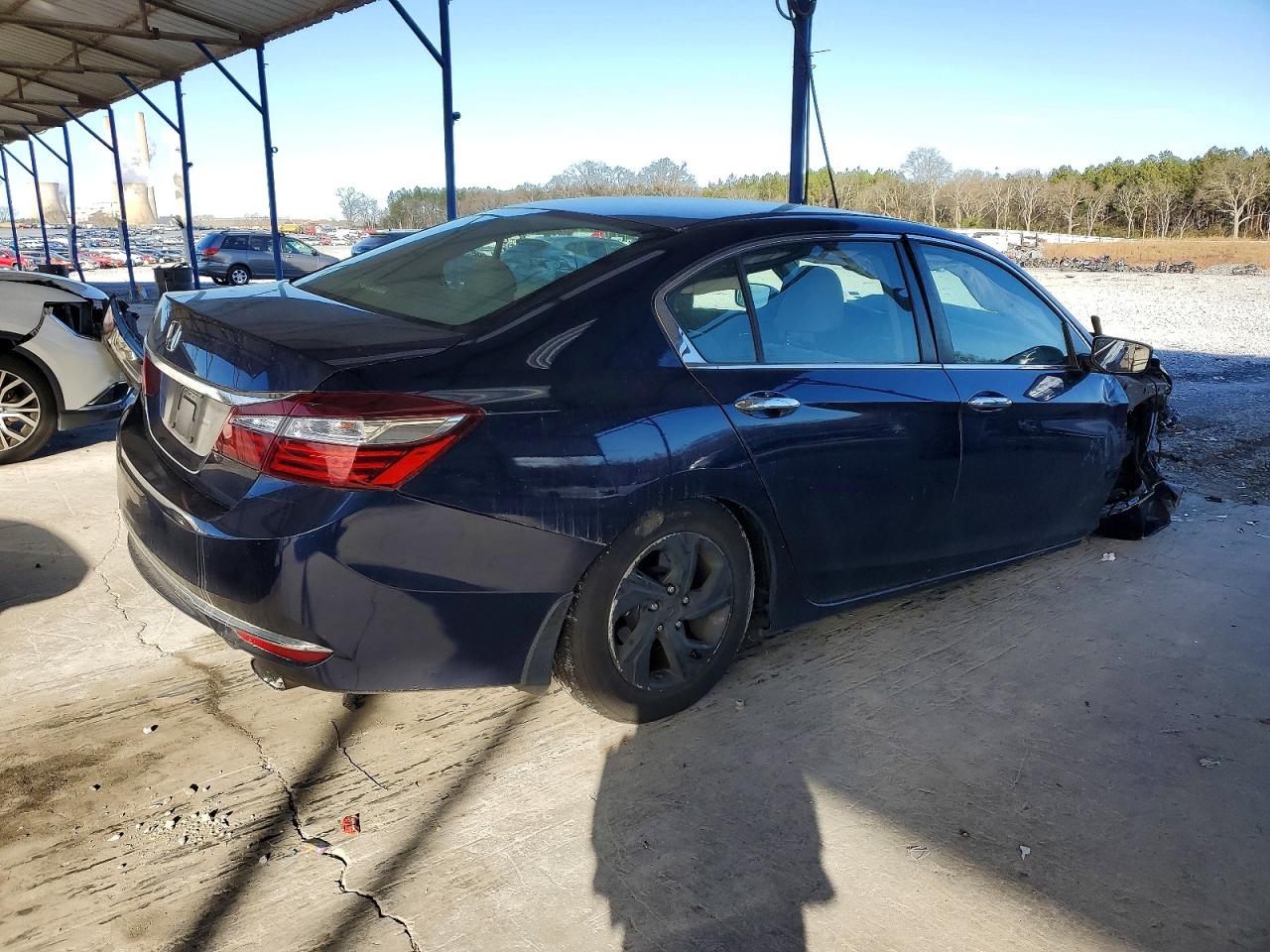 2016 HONDA ACCORD LX photo 3