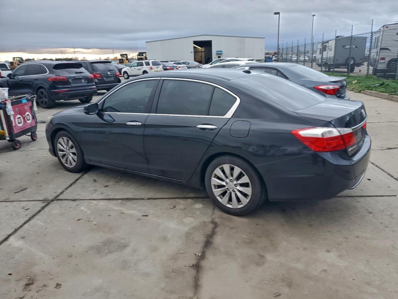 2015 HONDA ACCORD EXL photo 2