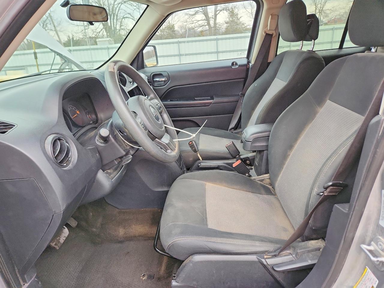 2015 JEEP PATRIOT SPORT photo 7