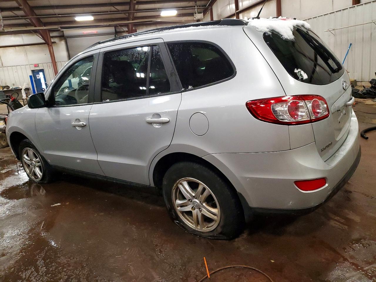 2010 HYUNDAI SANTA FE GLS photo 2