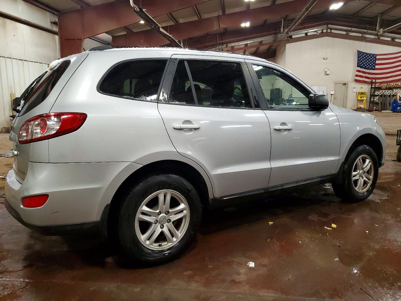 2010 HYUNDAI SANTA FE GLS photo 3