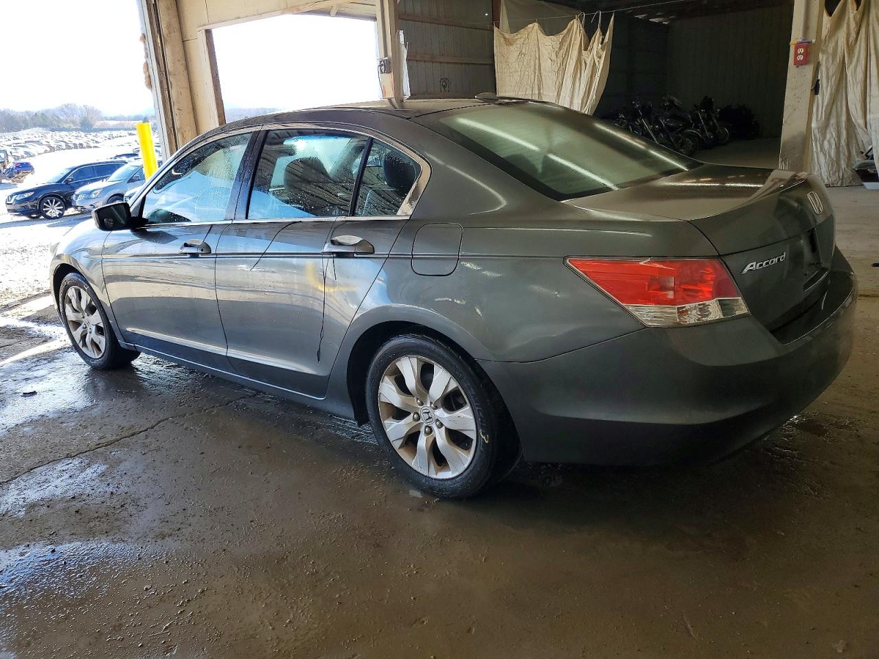 2010 HONDA ACCORD EXL photo 2