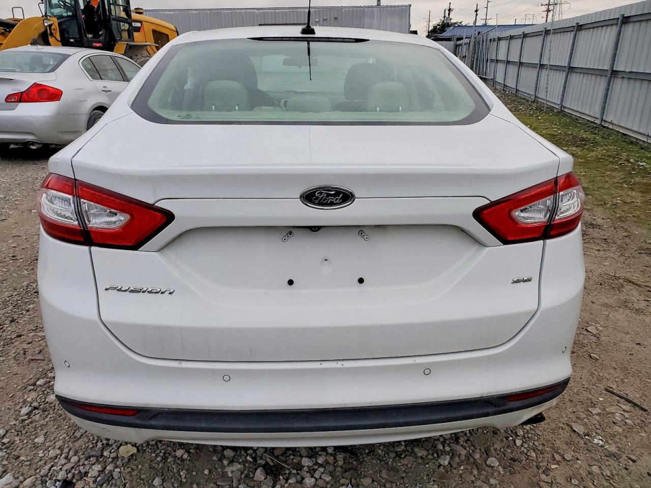 2016 FORD FUSION SE photo 6