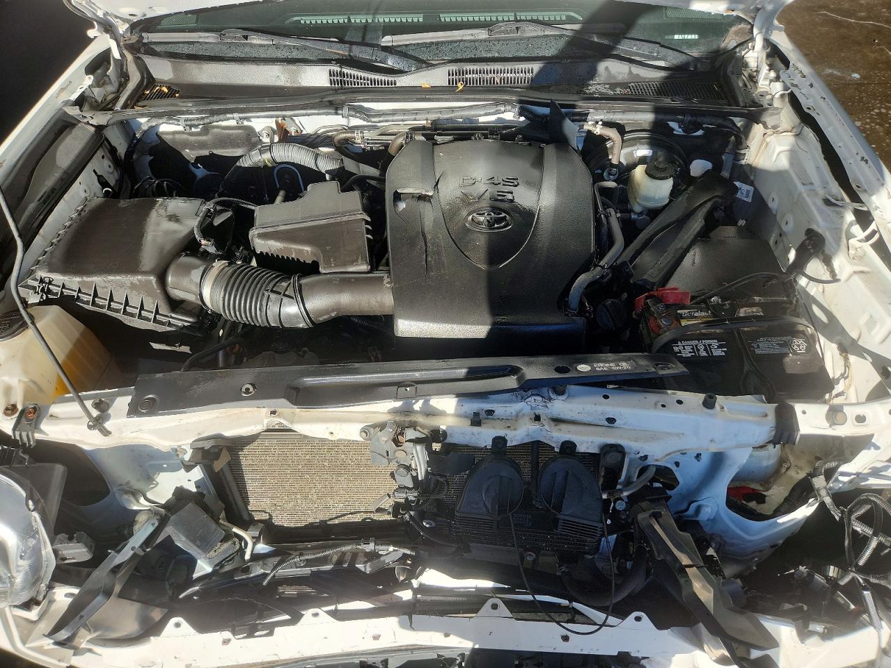 2017 TOYOTA TACOMA DOUBLE CAB photo 11