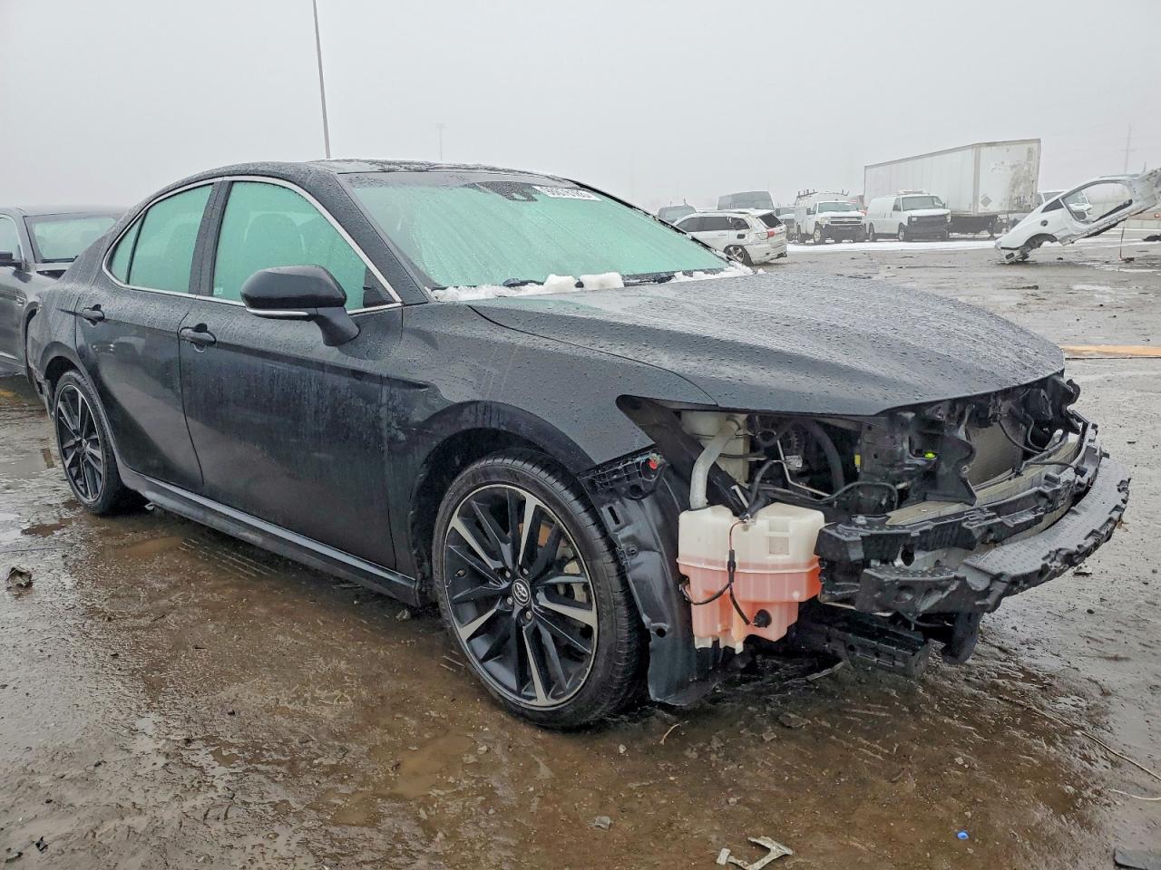 2019 TOYOTA CAMRY XSE photo 4