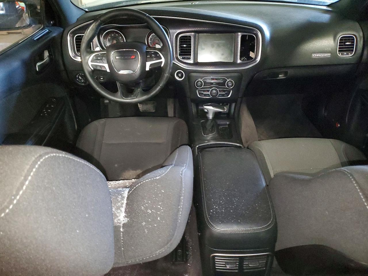 2016 DODGE CHARGER SXT photo 15