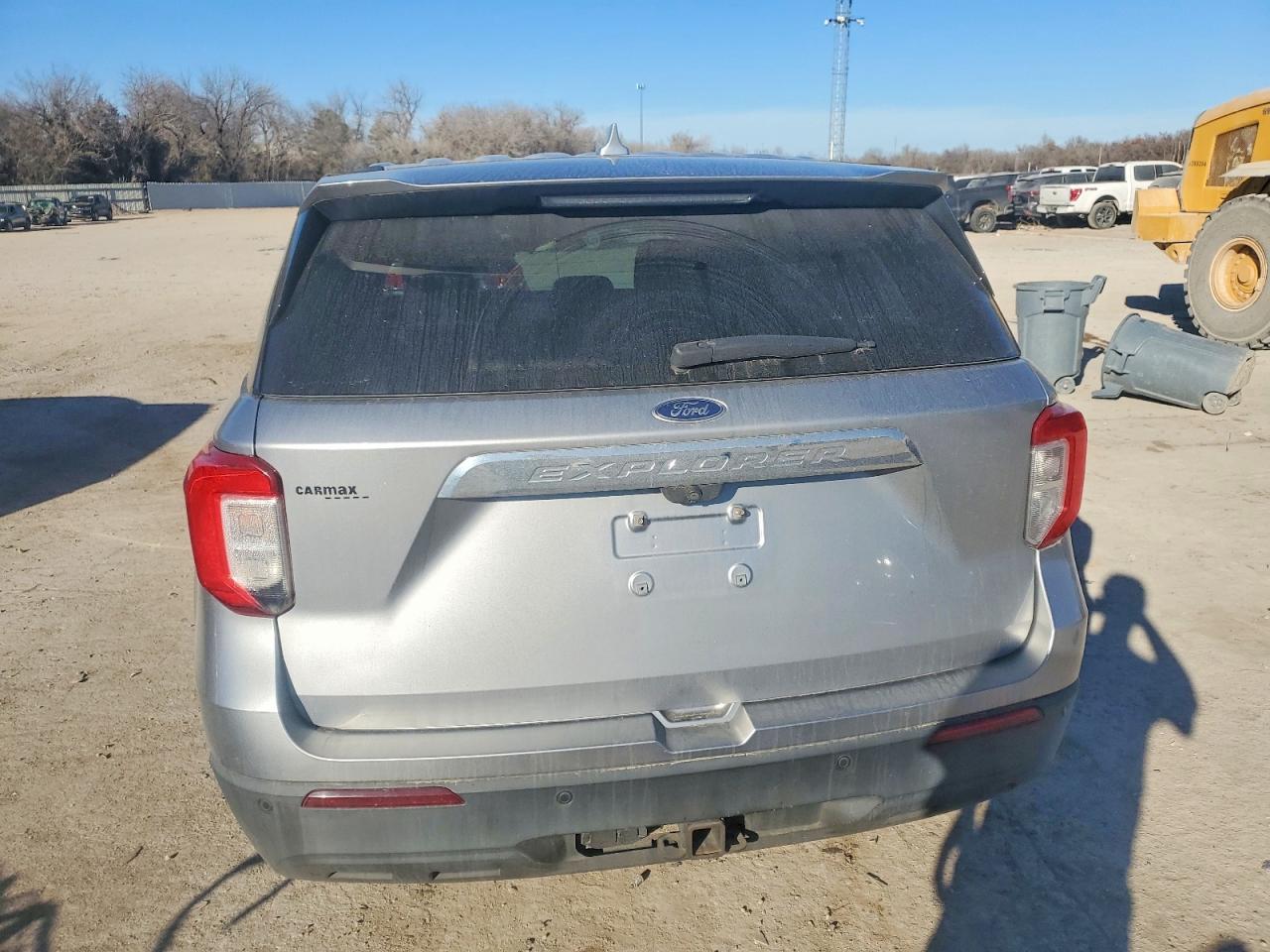 2020 FORD EXPLORER photo 6