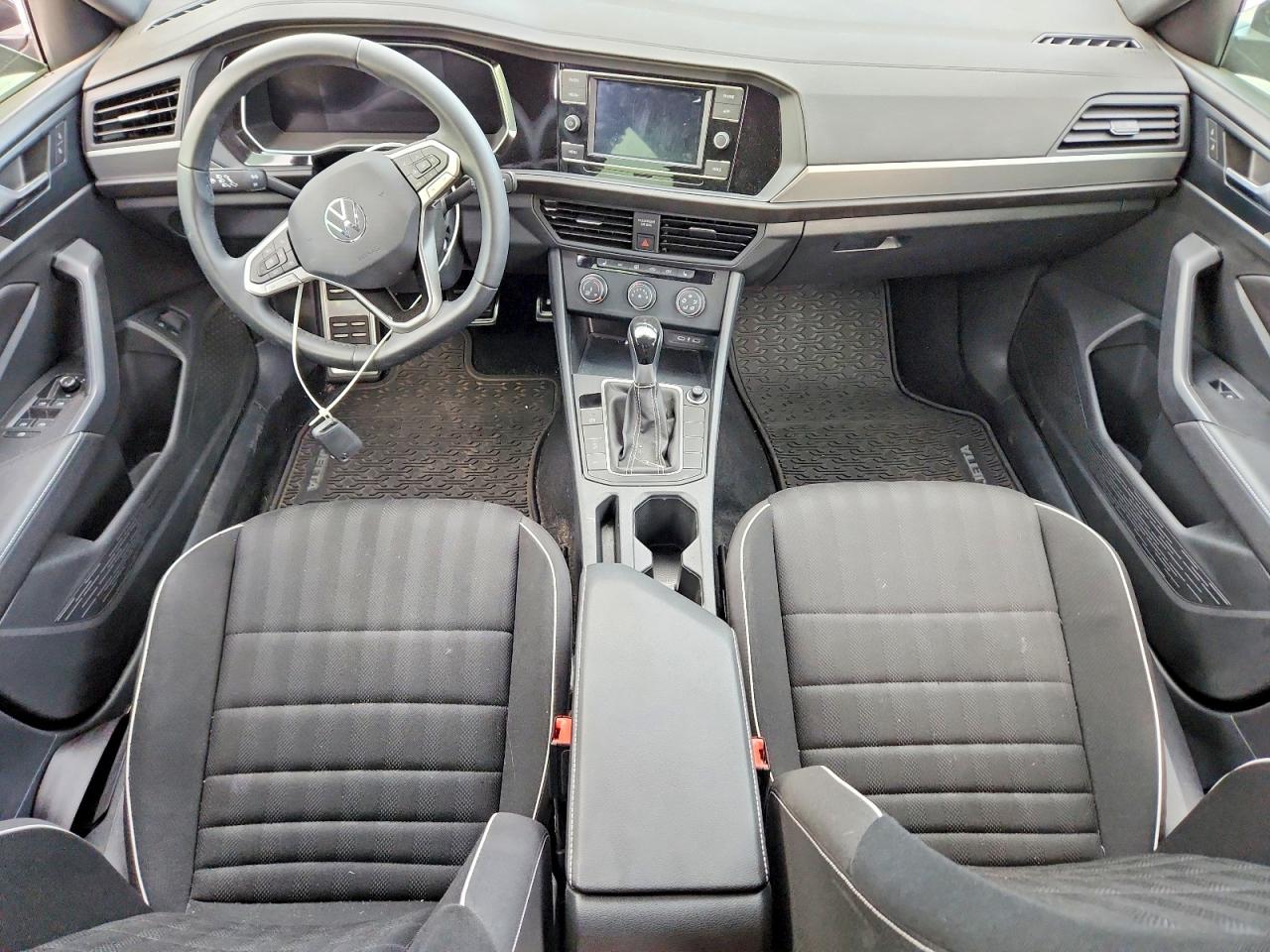2024 VOLKSWAGEN JETTA SPORT photo 8