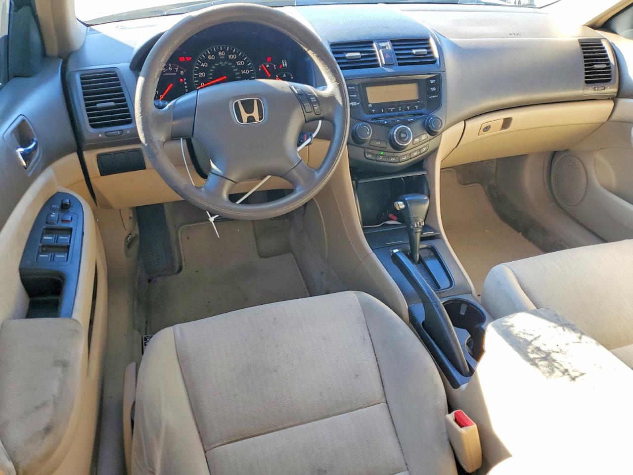 2005 HONDA ACCORD LX photo 8