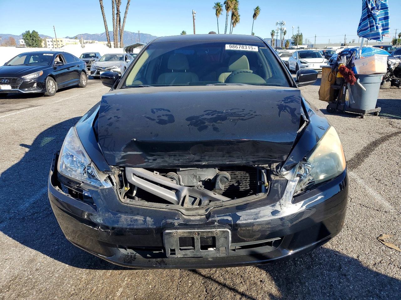 2005 HONDA ACCORD LX photo 5