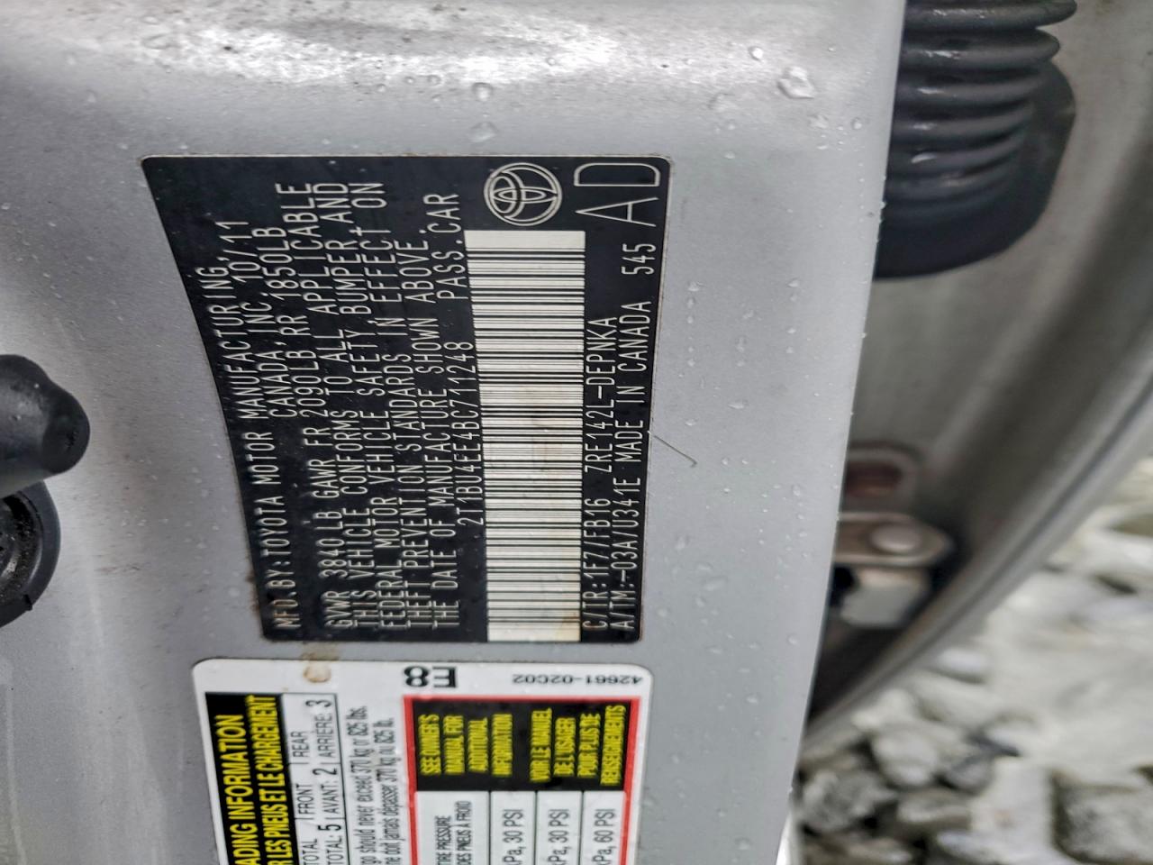 2011 TOYOTA COROLLA BASE photo 12