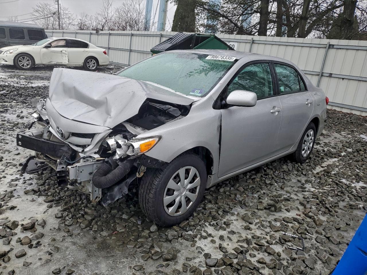 2011 TOYOTA COROLLA
