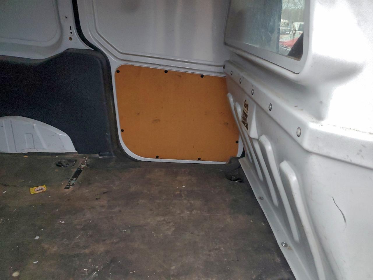 2015 FORD TRANSIT CONNECT XLT photo 11