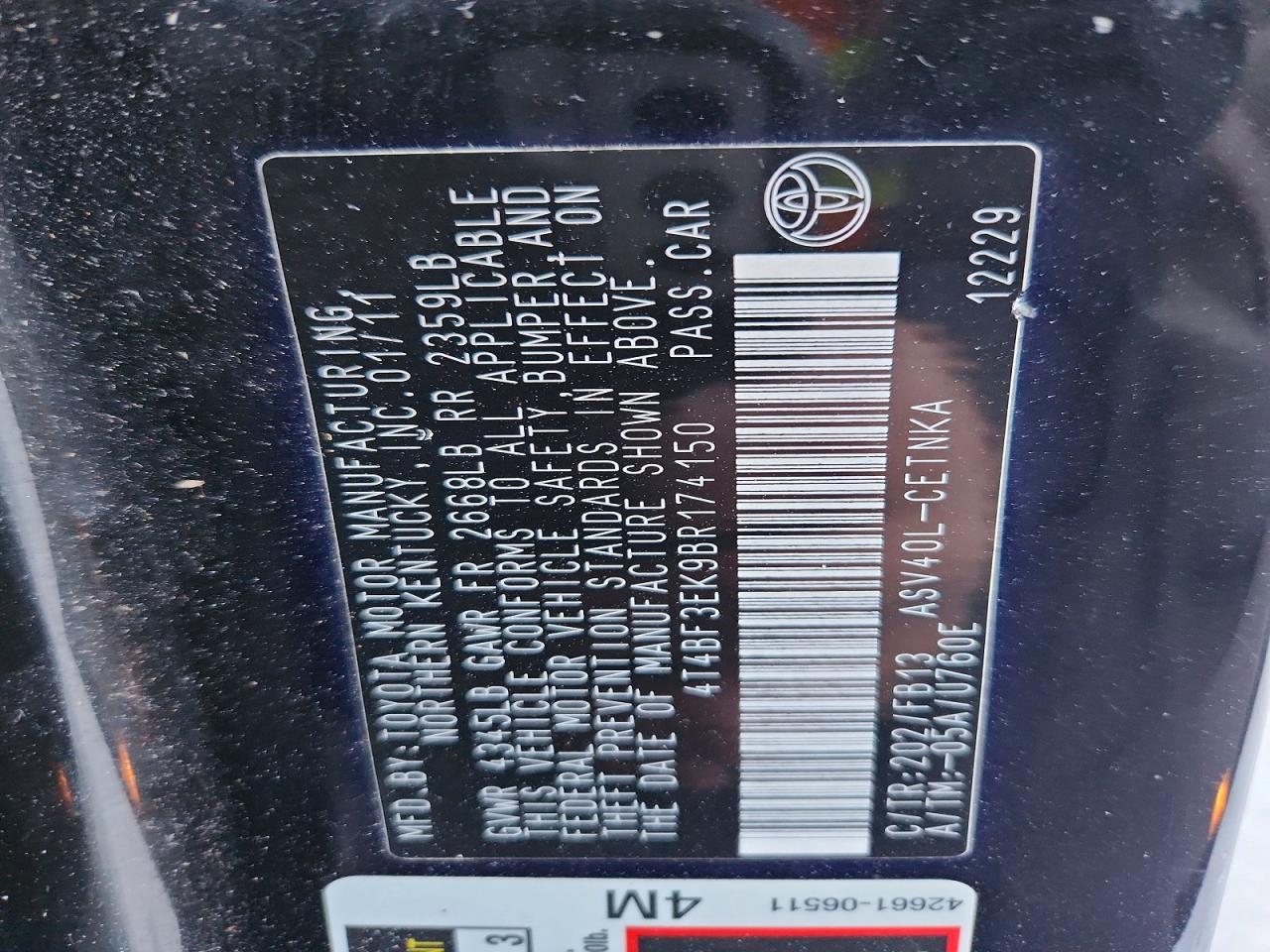 2011 TOYOTA CAMRY LE photo 13