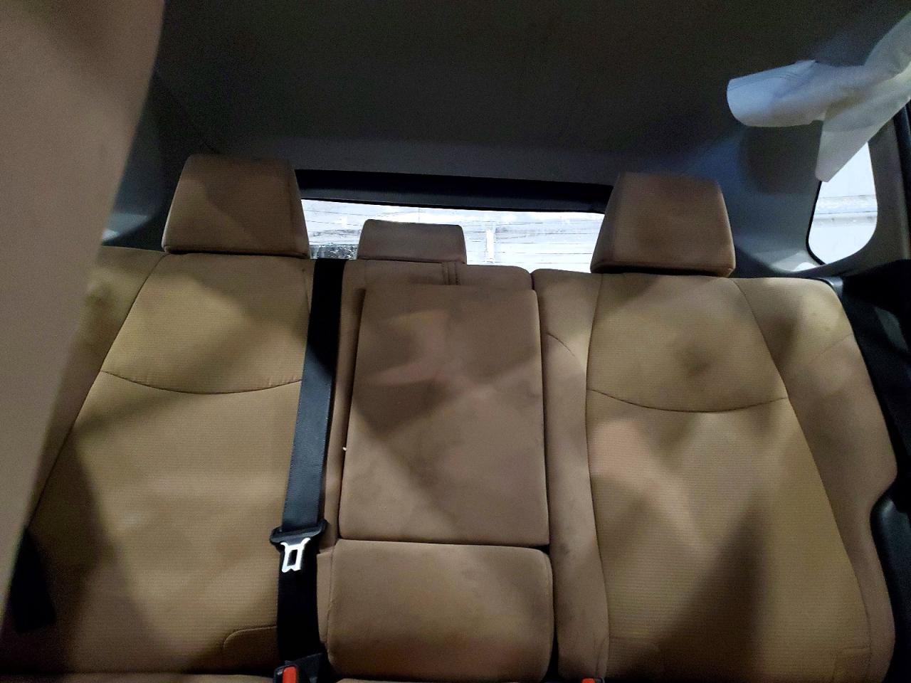 2019 TOYOTA RAV4 LE photo 10