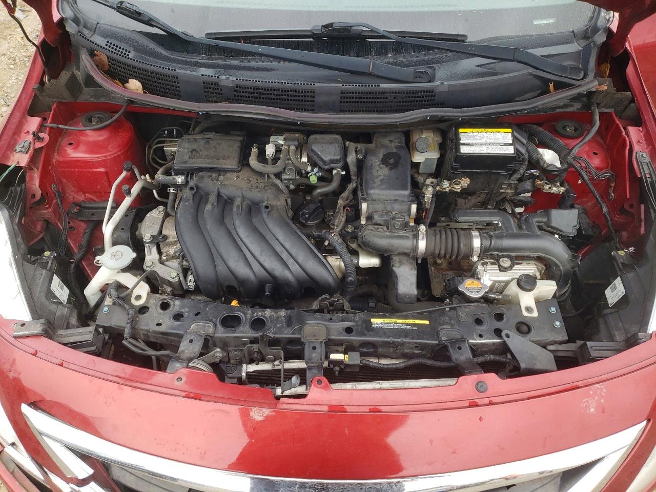 2018 NISSAN VERSA S photo 11