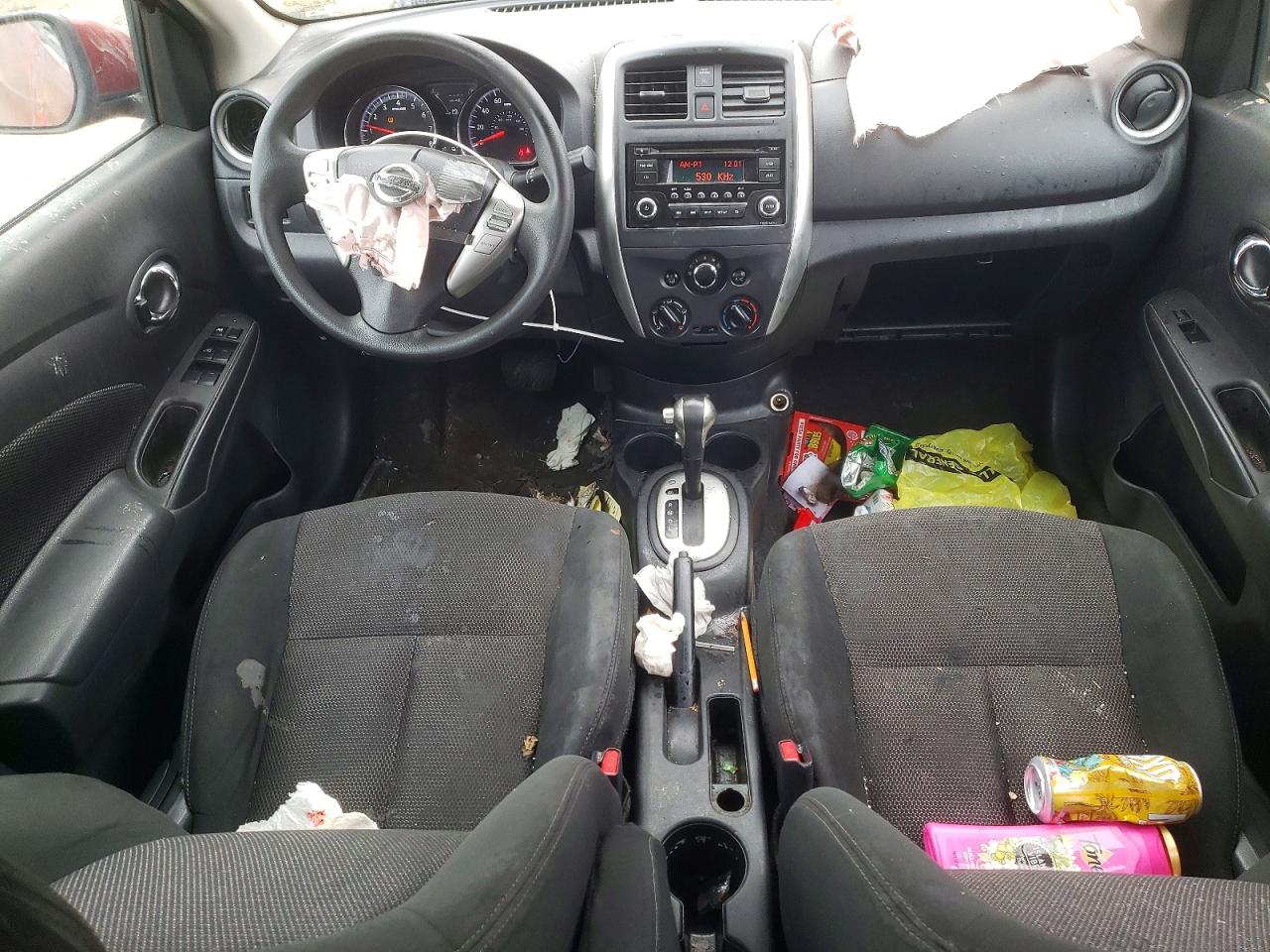 2018 NISSAN VERSA S photo 8