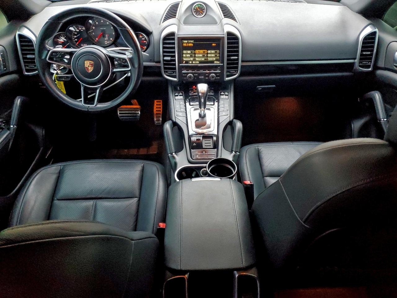 2015 PORSCHE CAYENNE S photo 8