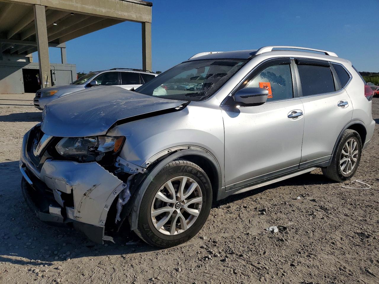 2019 NISSAN ROGUE