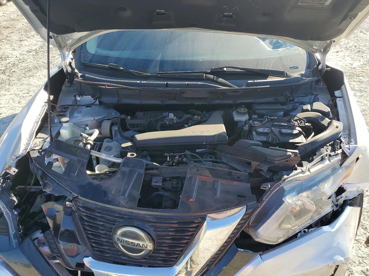2019 NISSAN ROGUE S photo 12