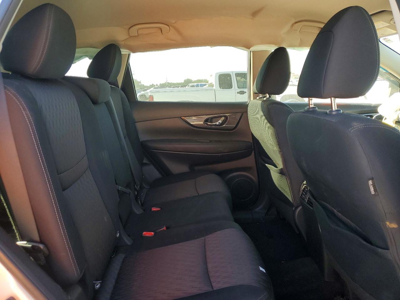 2019 NISSAN ROGUE S photo 11