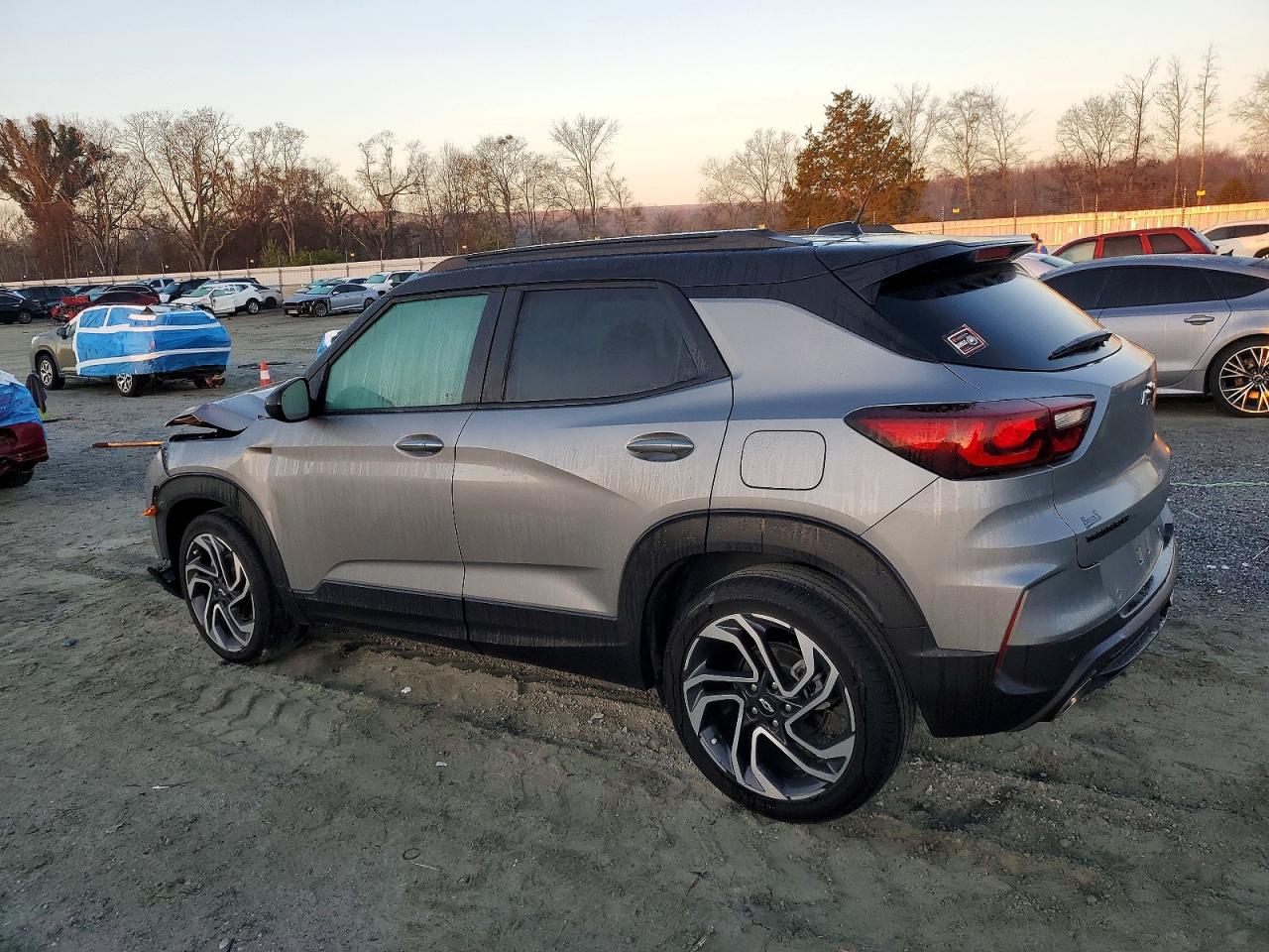 2025 CHEVROLET TRAILBLAZER RS photo 2