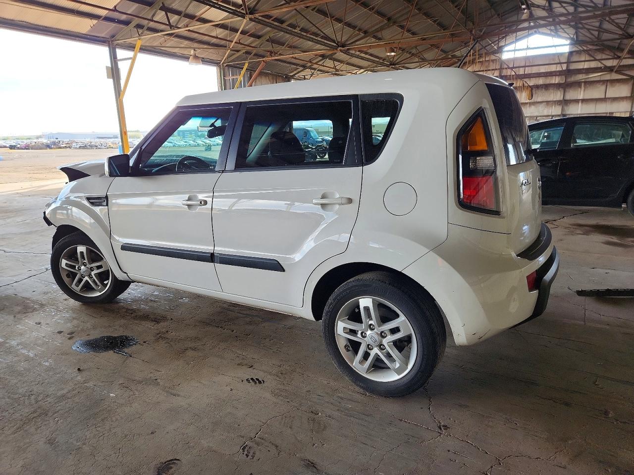 2011 KIA SOUL + photo 2