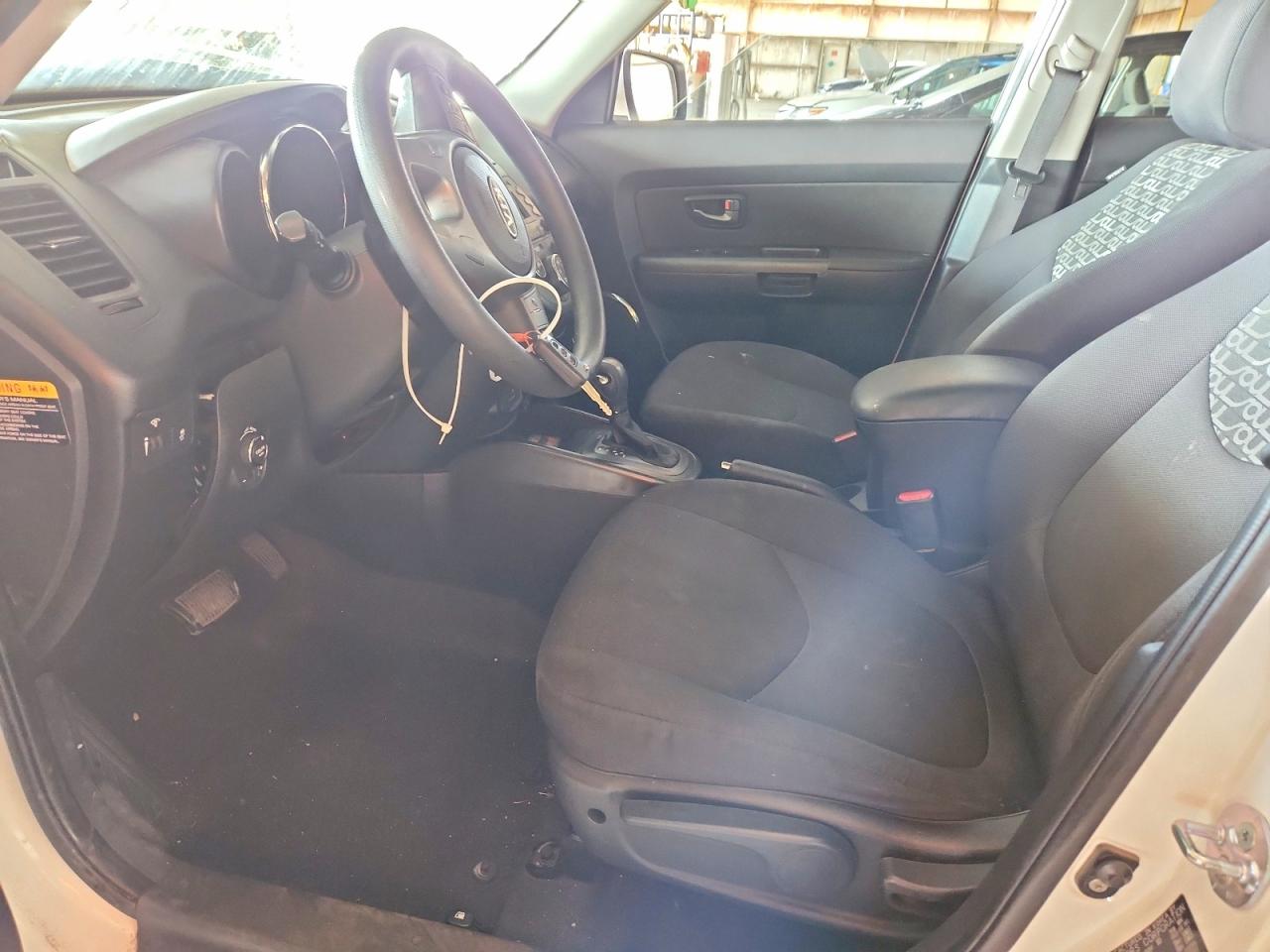2011 KIA SOUL + photo 7