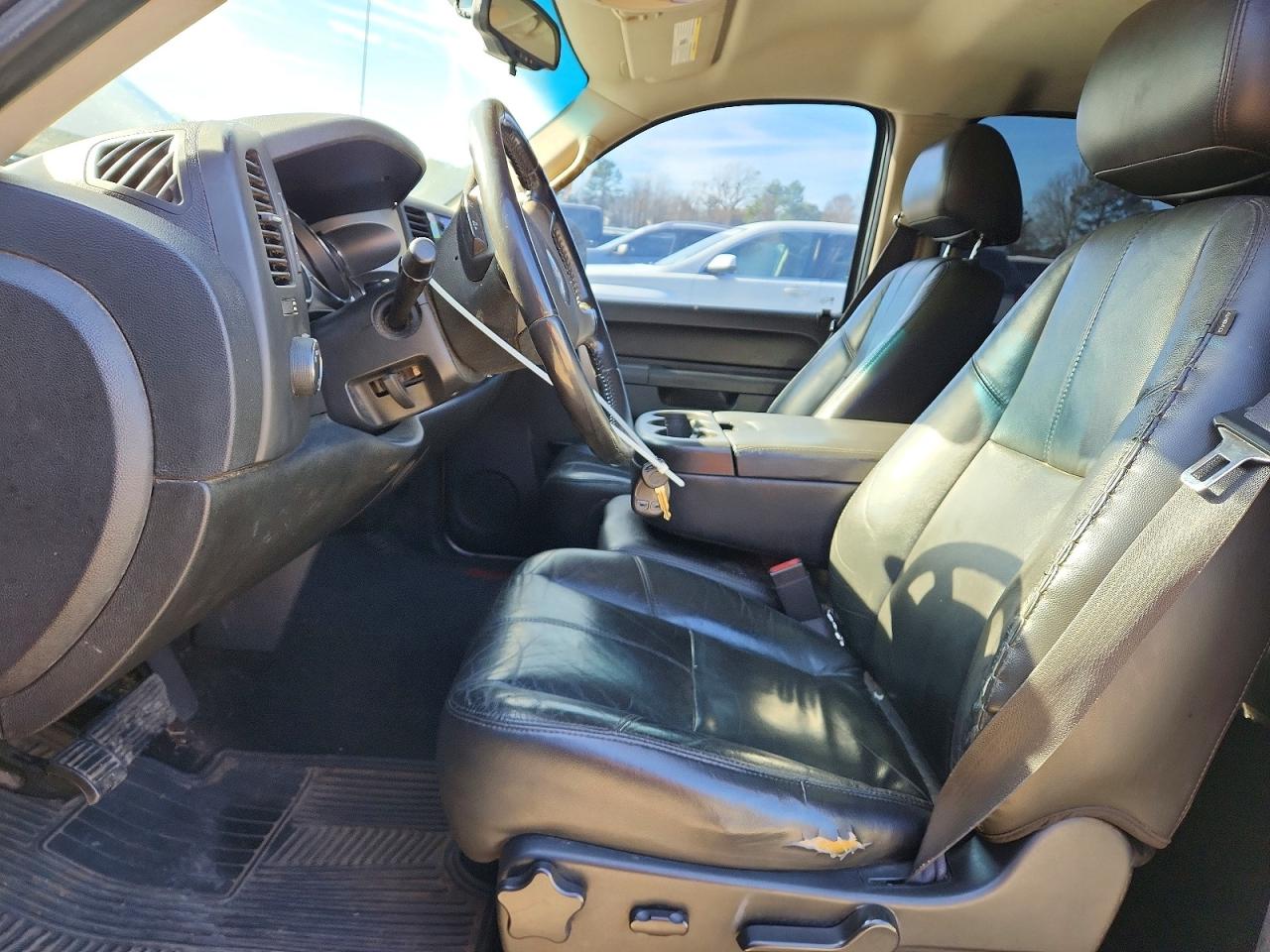 2011 GMC SIERRA K1500 SLE photo 7