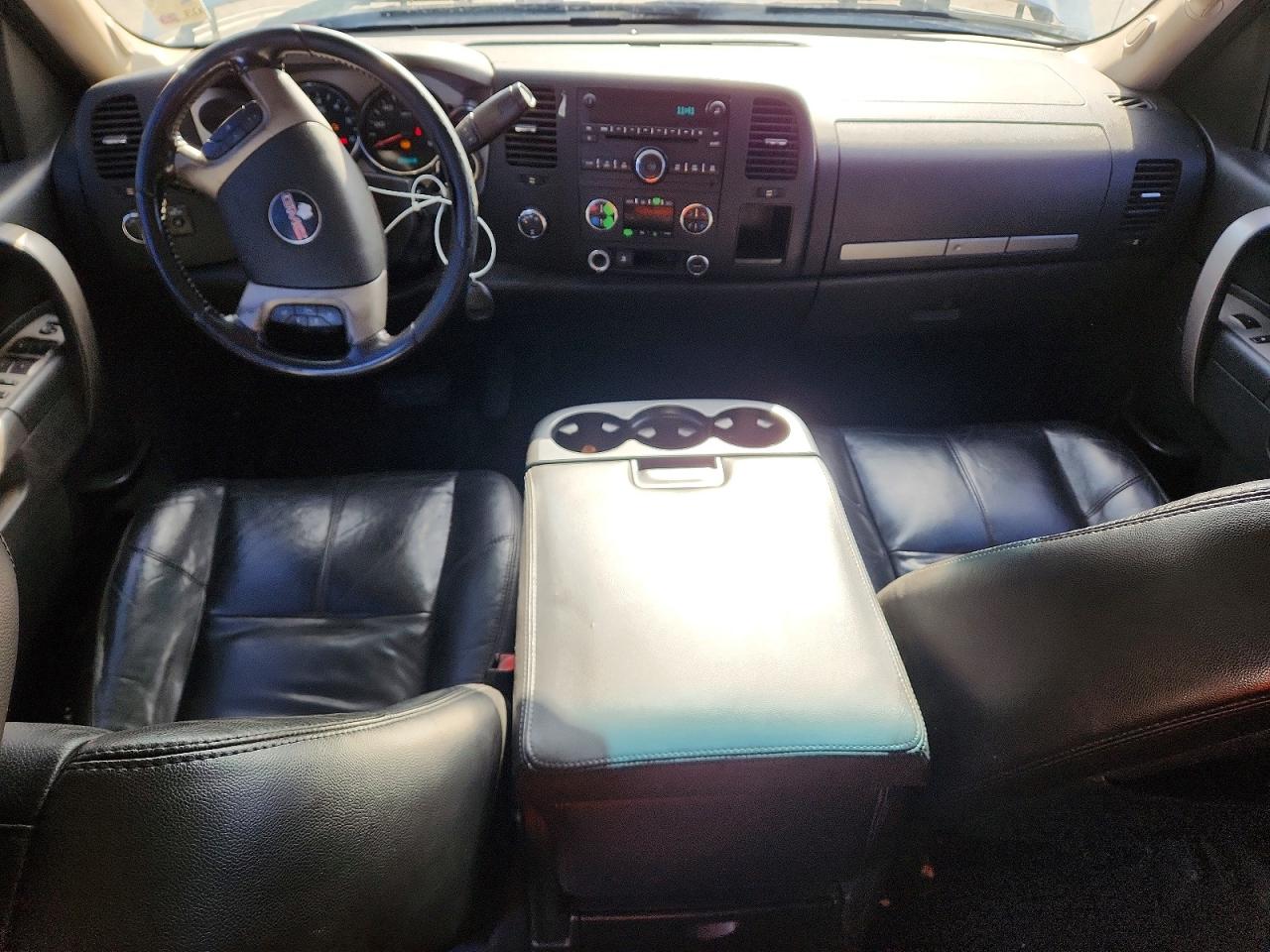 2011 GMC SIERRA K1500 SLE photo 8