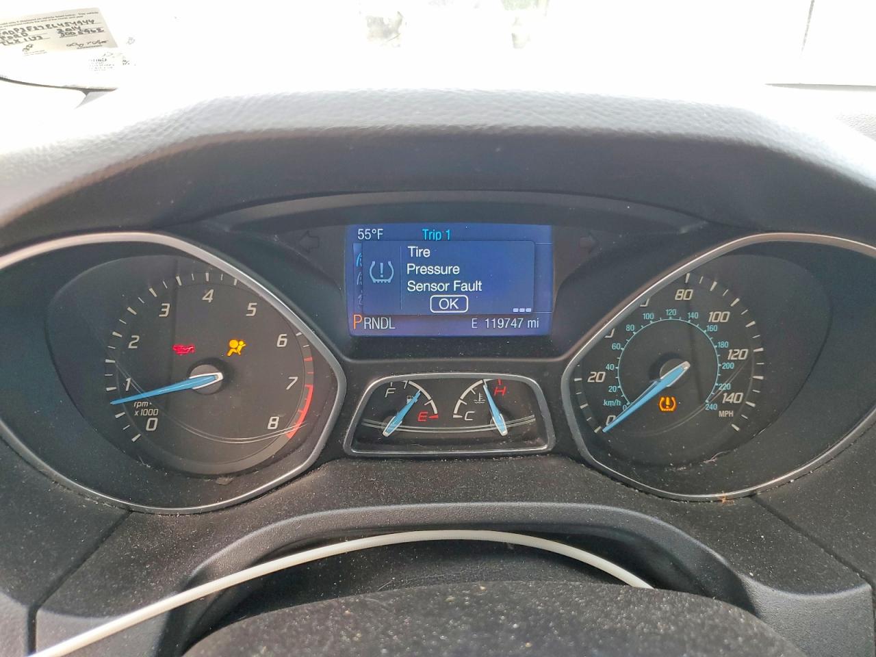 2014 FORD FOCUS SE photo 9