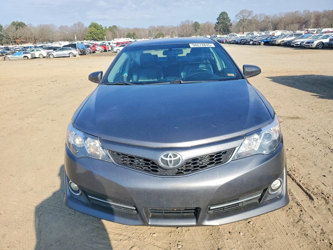 2014 TOYOTA CAMRY L photo 13