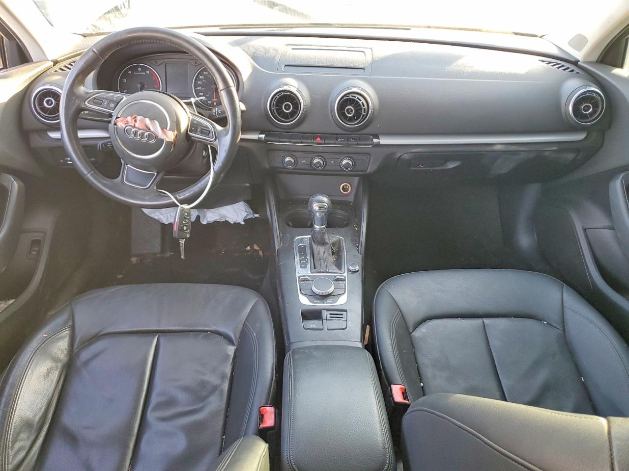 2015 AUDI A3 photo 8