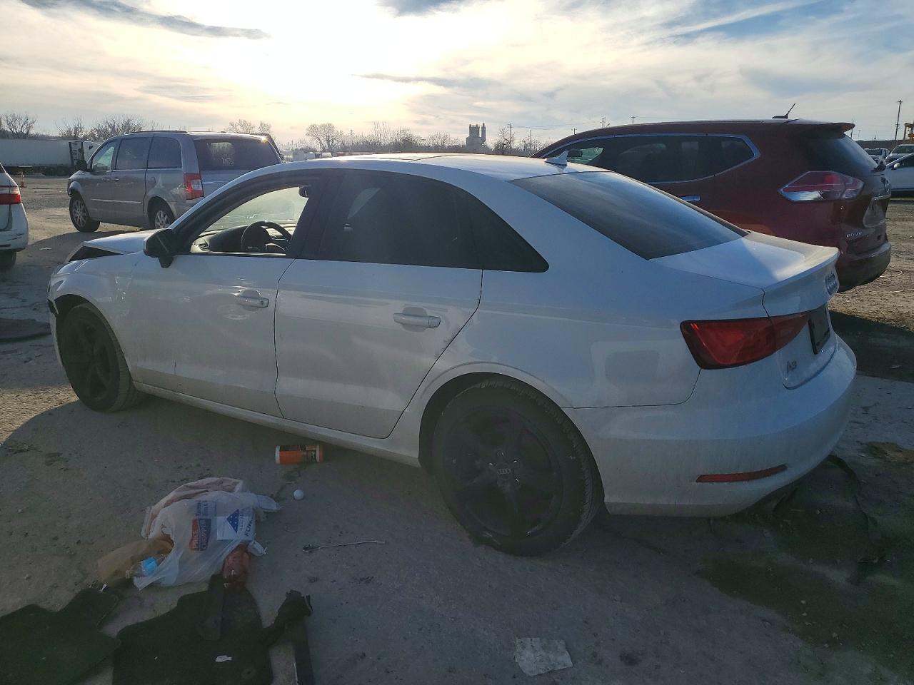 2015 AUDI A3 photo 2