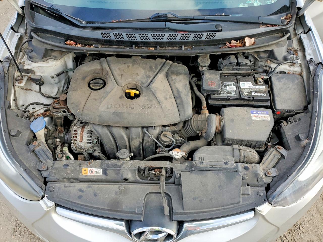 2015 HYUNDAI ELANTRA SE photo 11