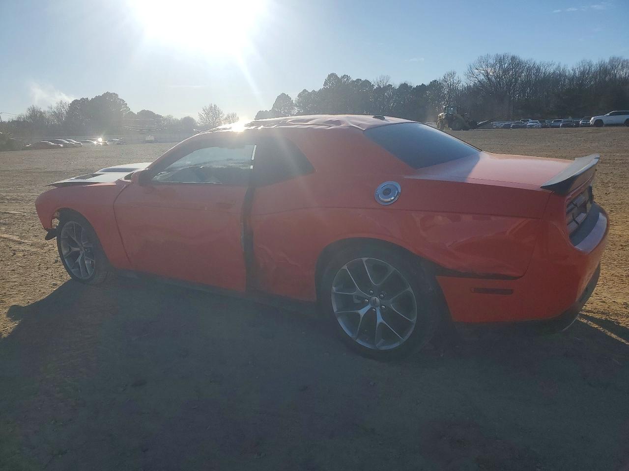 2022 DODGE CHALLENGER GT photo 2