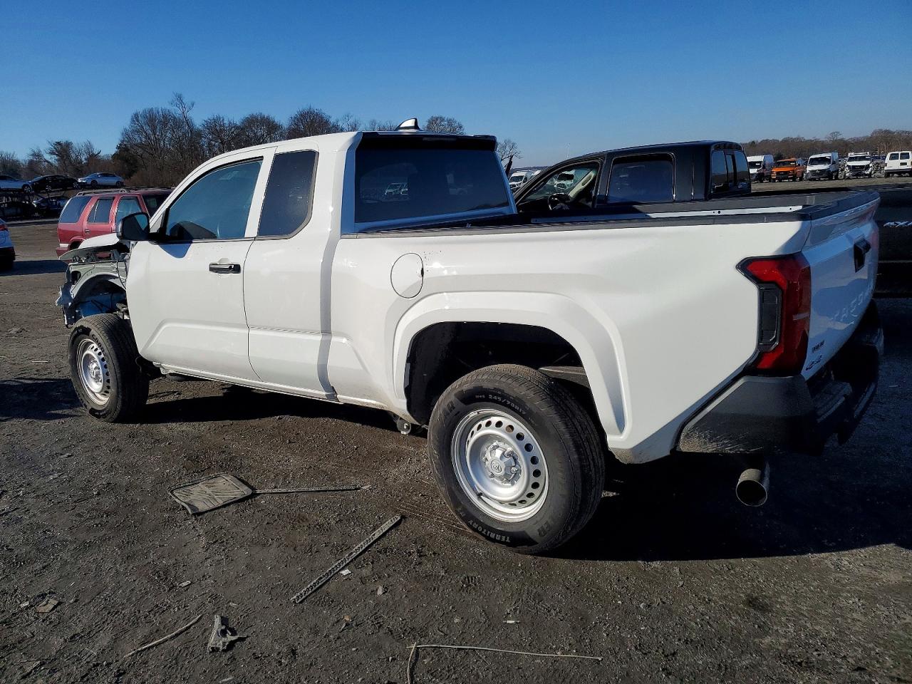 2025 TOYOTA TACOMA XTRACAB photo 2