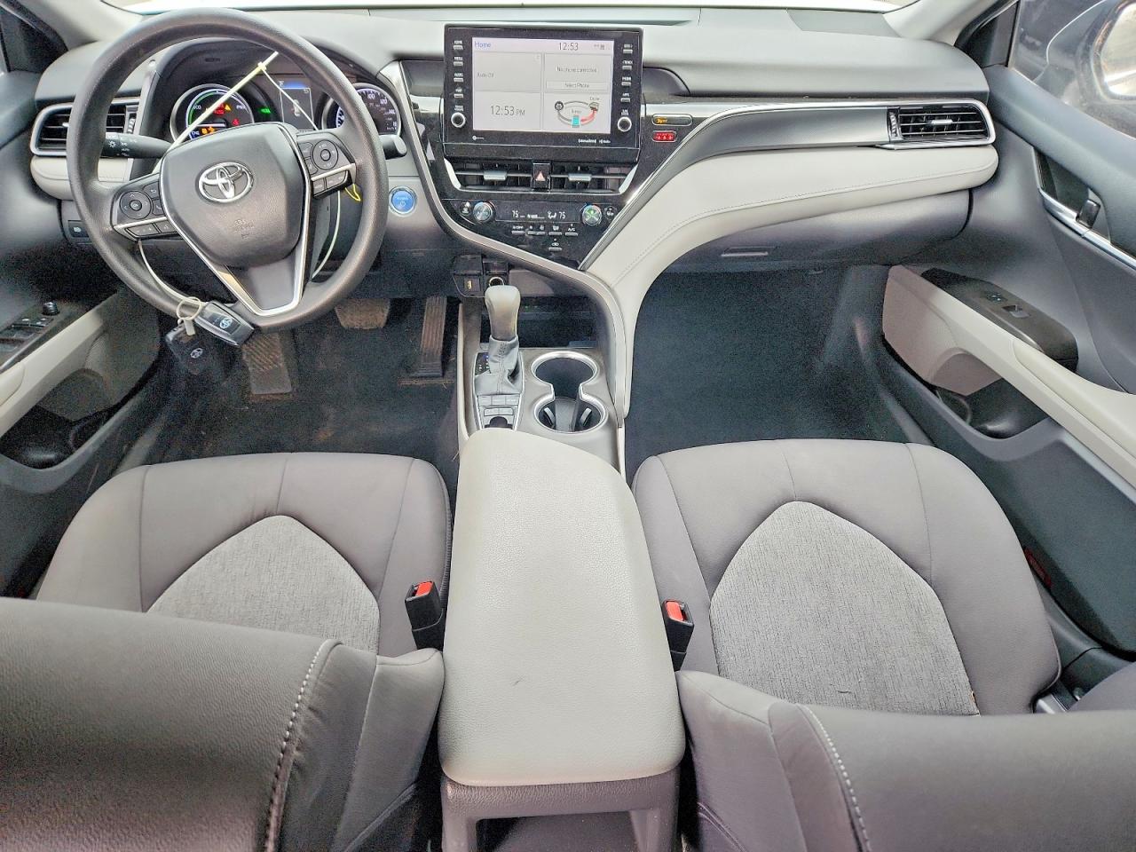 2023 TOYOTA CAMRY LE photo 8
