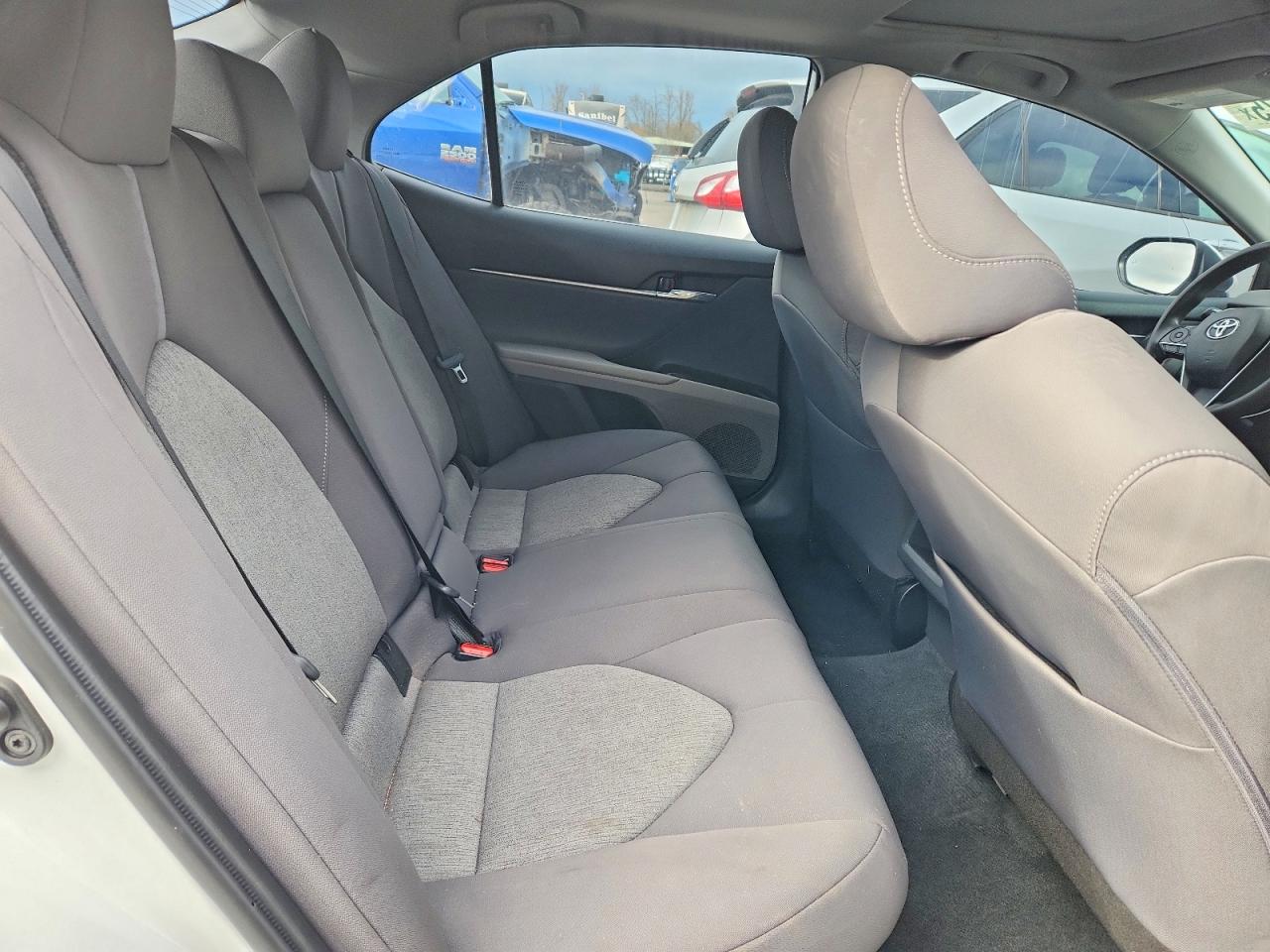 2023 TOYOTA CAMRY LE photo 10