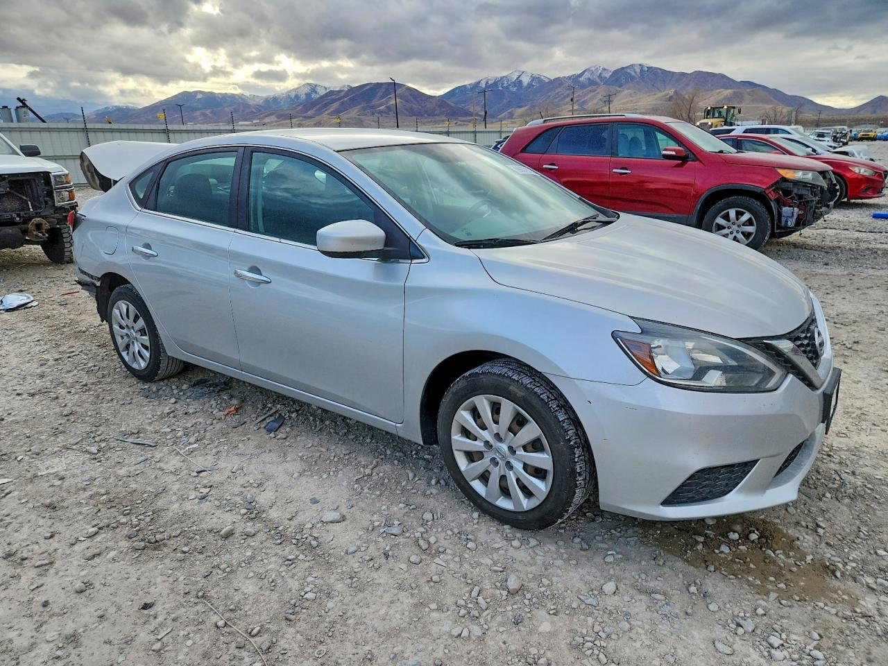 2018 NISSAN SENTRA S photo 4