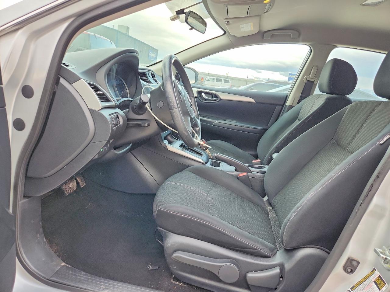 2018 NISSAN SENTRA S photo 7