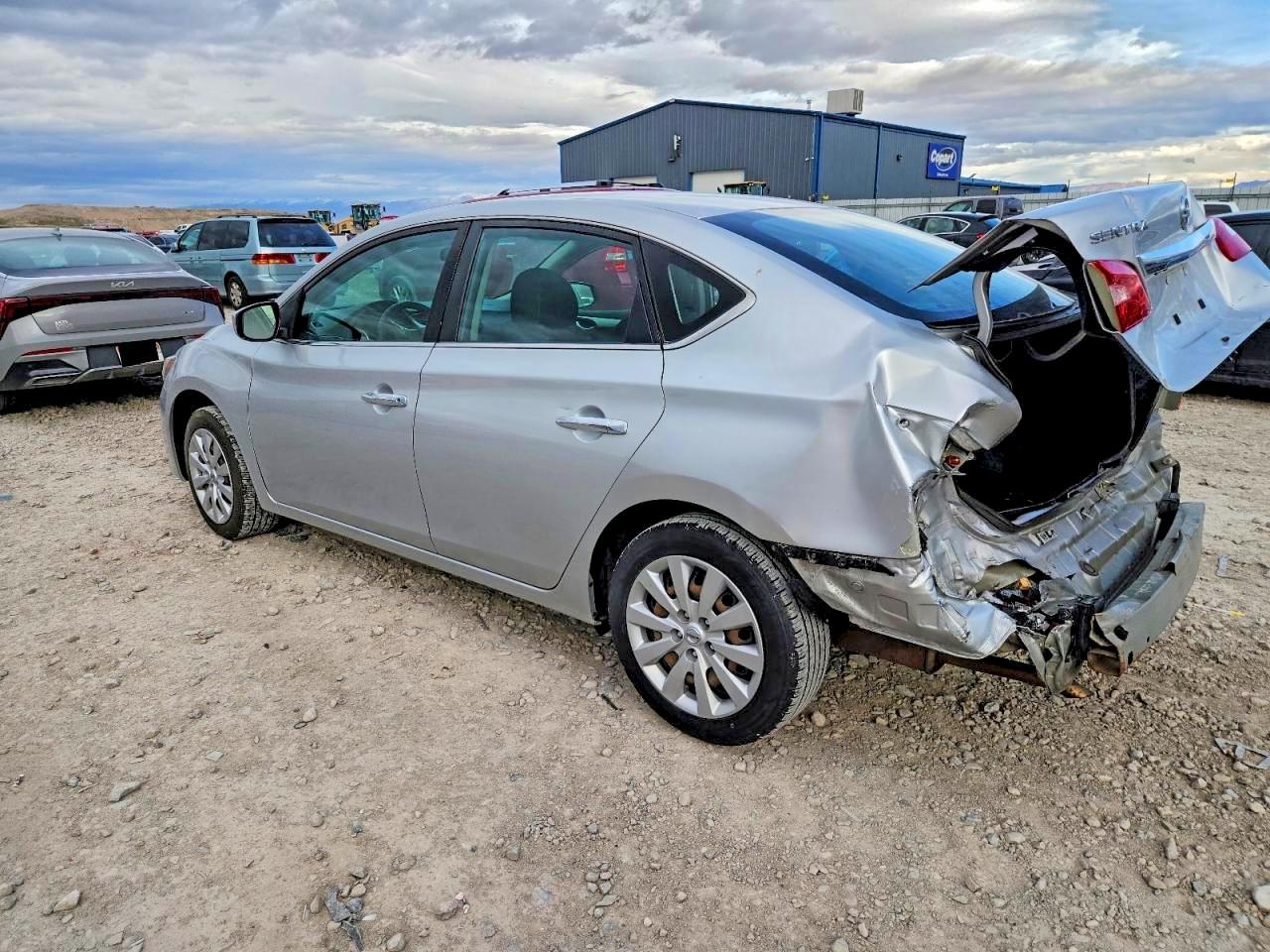 2018 NISSAN SENTRA S photo 2